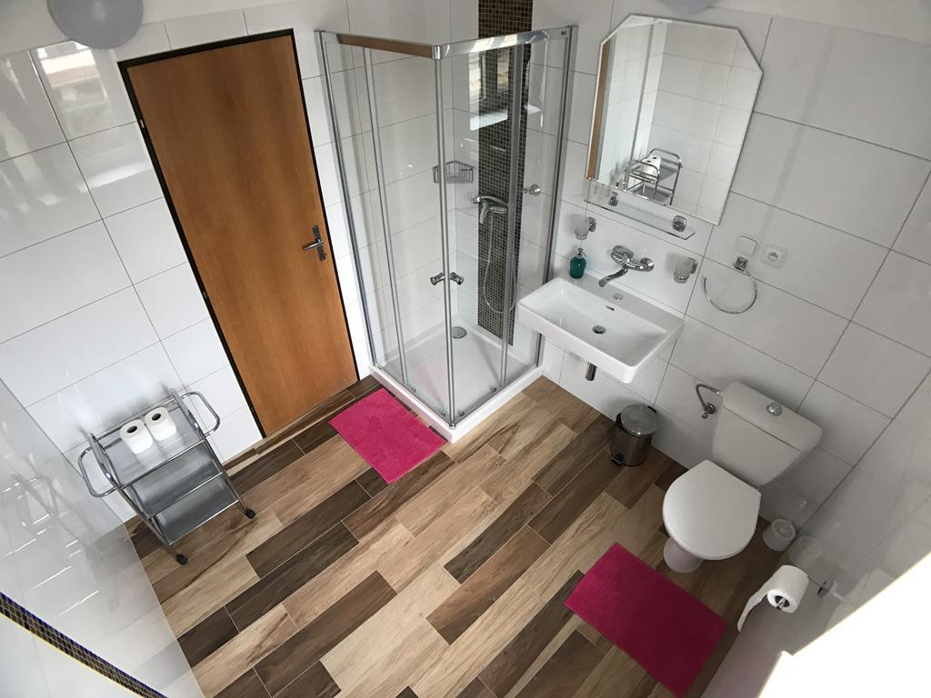 Hotel Rose Břeclav Eksteriør billede